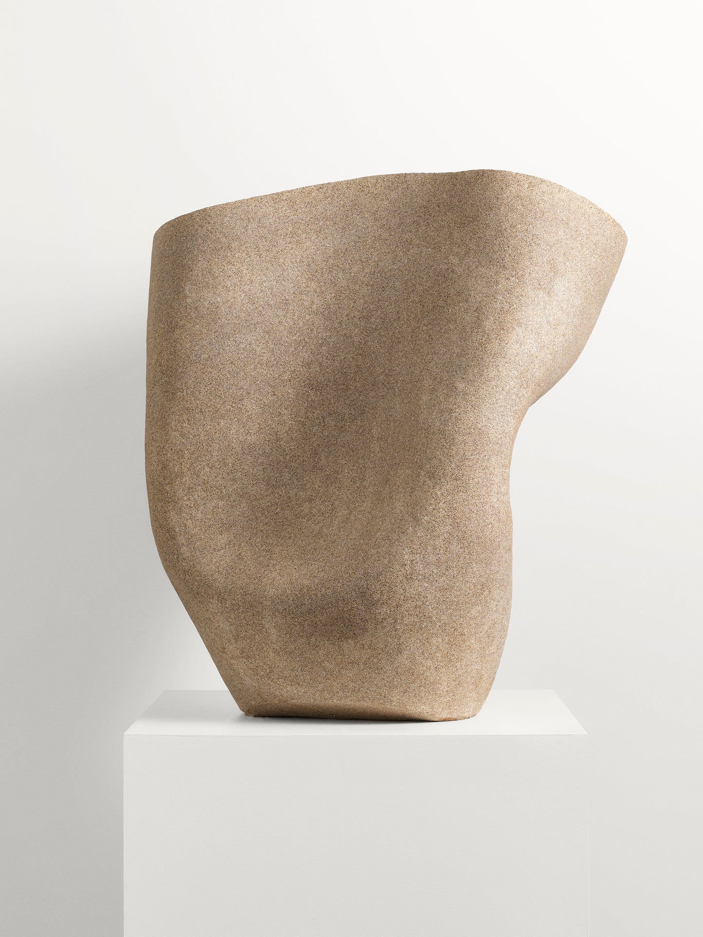 White organic sculpture (2021)