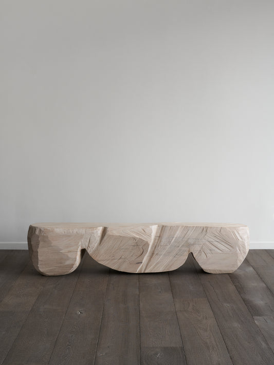 Cloud Bench I (2022)